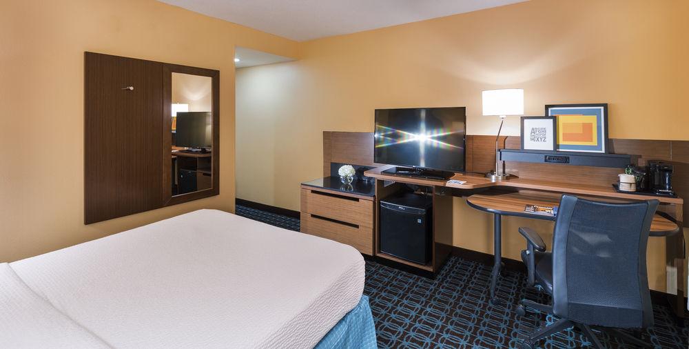 Fairfield Inn & Suites By Marriott Atlanta Buckhead Exterior foto