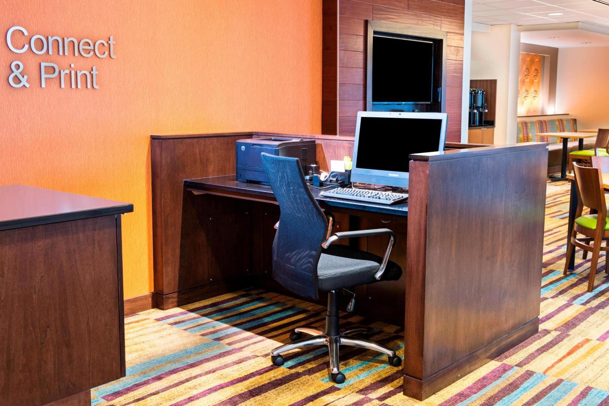 Fairfield Inn & Suites By Marriott Atlanta Buckhead Exterior foto