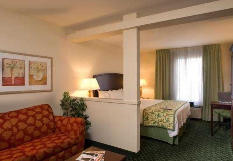 Fairfield Inn & Suites By Marriott Atlanta Buckhead Exterior foto